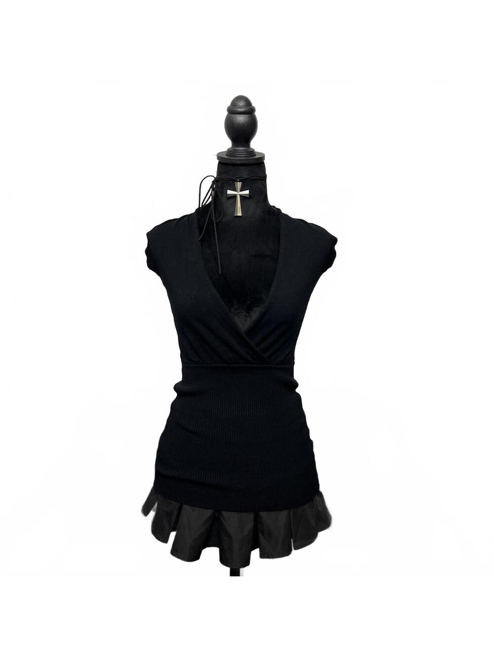 Y2K Zone Choc Sz M Black Deep V Neck Vest Open Crochet Back Goth Coquette 2000s